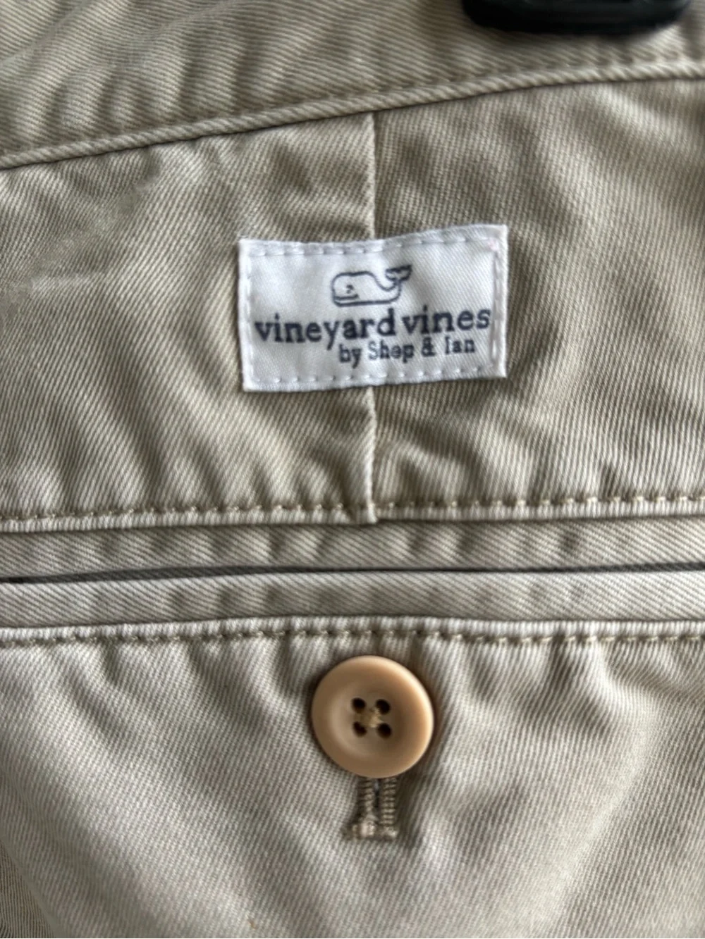 Vineyard Vines Boys Khaki Chino Shorts Size 18 Cotton Flat Front Bermuda
